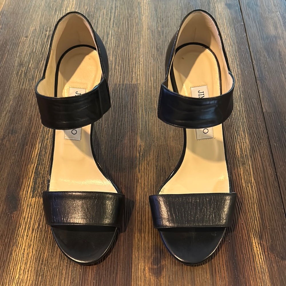 Jimmy Choo, size 7 (37.5), gently used, no duster, no shoe box available.
